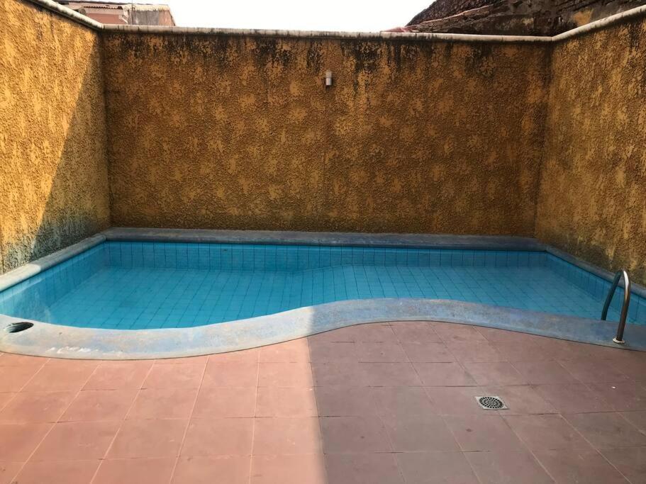 Lugar Centrico, Encantador Y Acogedor Con Piscina Santa Cruz de La Sierra Dış mekan fotoğraf
